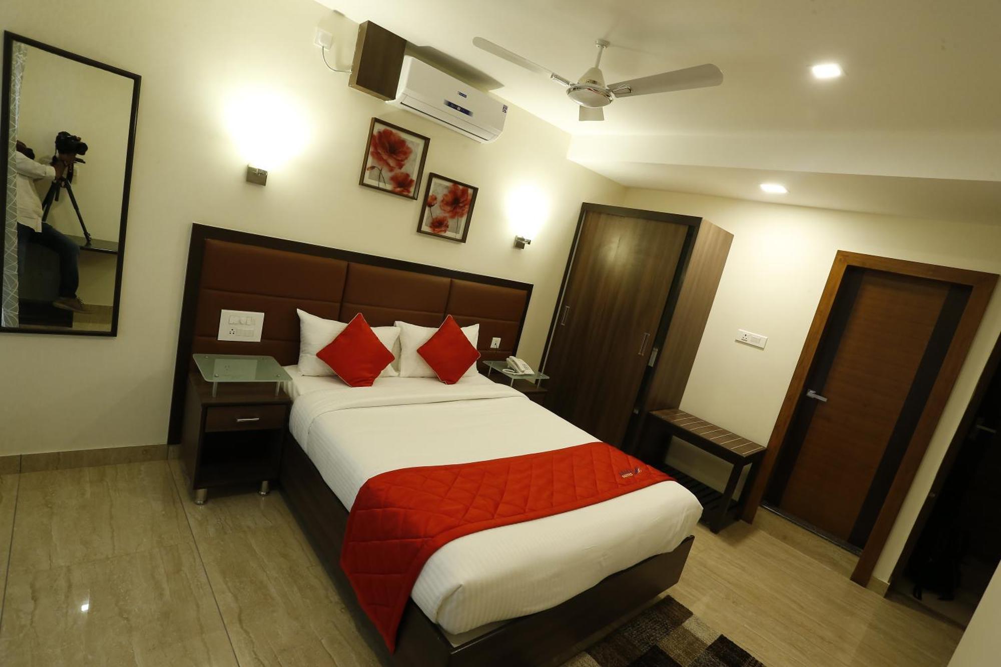 D Breeze Suites Devanahalli Екстер'єр фото